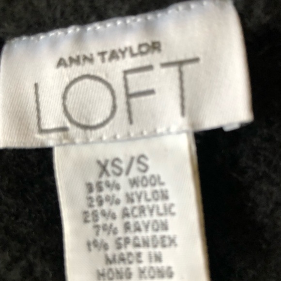 Ann Taylor Loft black wool blend capelet xs/S - Picture 2 of 2